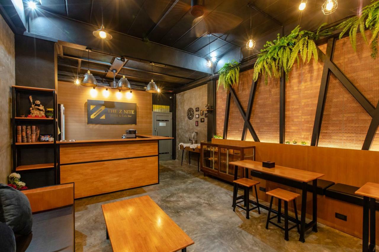 The Z Nite Hostel Phuket Exterior foto